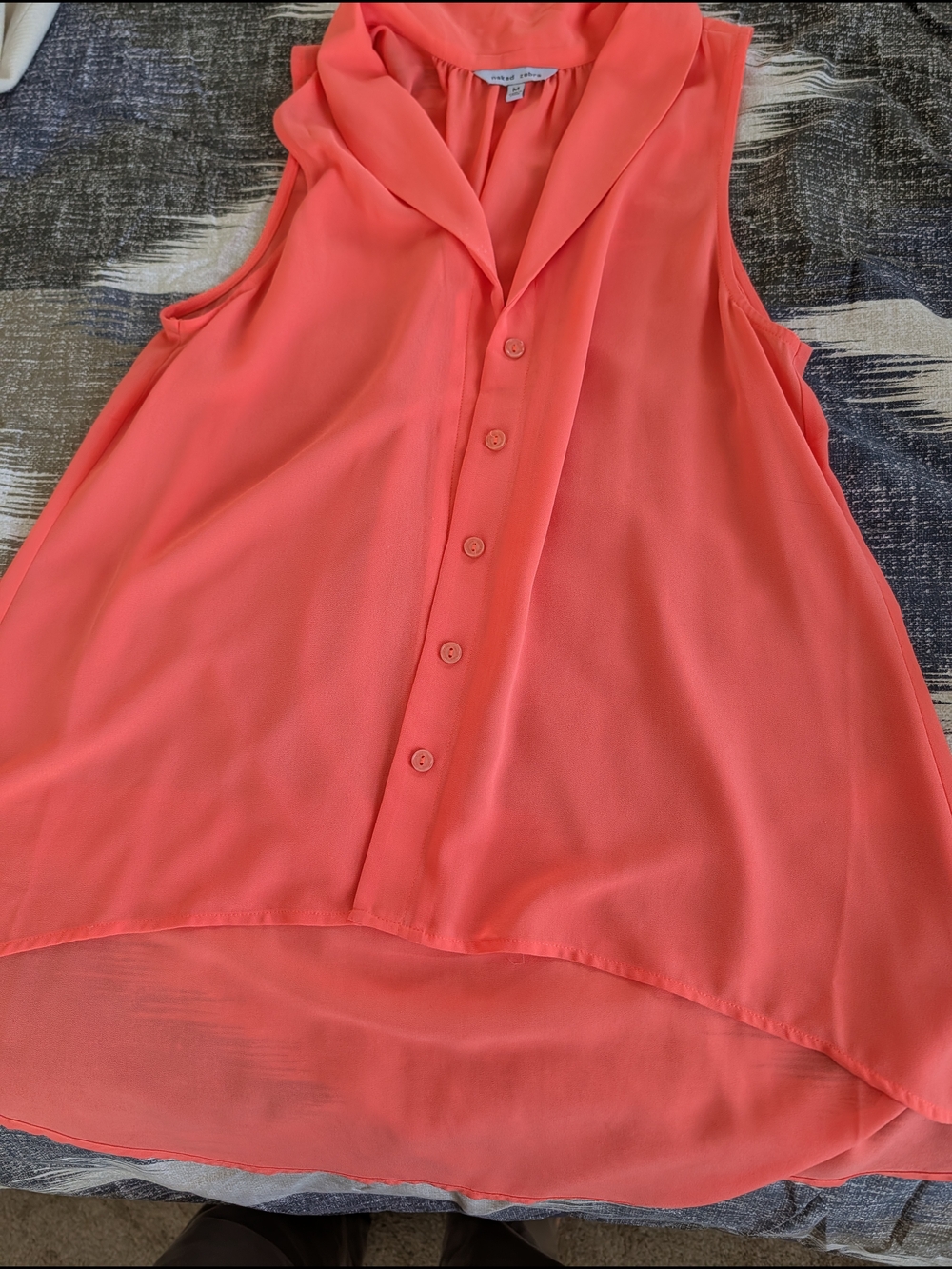 Worthington Coral-Orange Sleeveless Button Front Tank